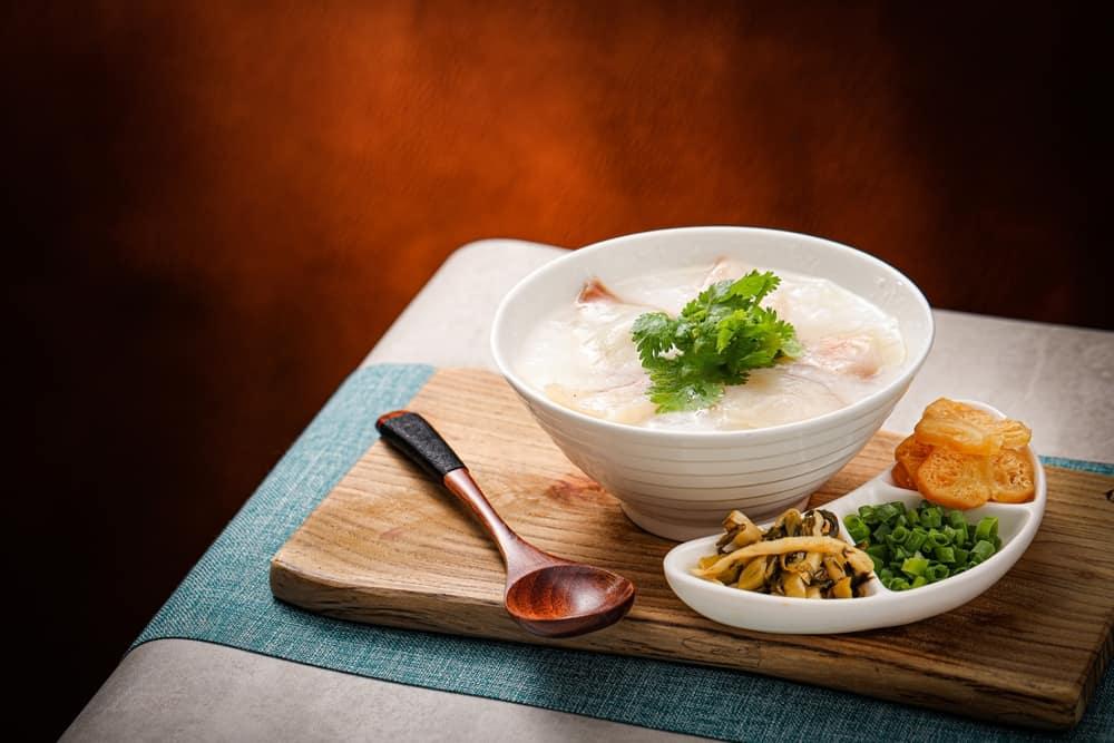 9 cách nấu cháo cá diêu hồng ngon bổ, không tanh cho bé ăn dặm tăng cân