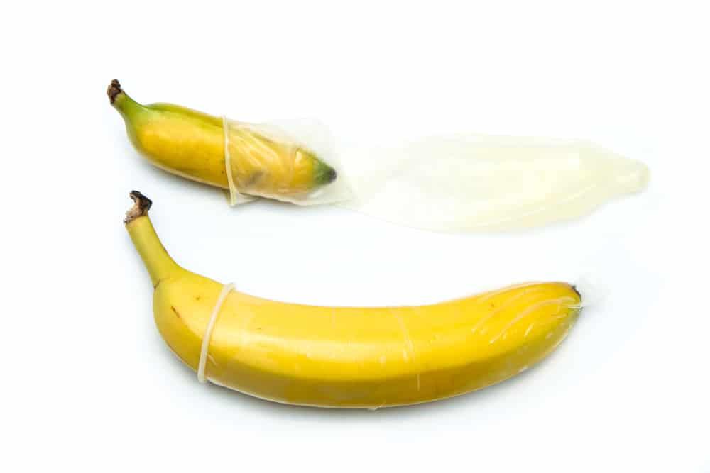 bi-tuot-bao-cao-su-khi-rut-ra-co-thai-khong